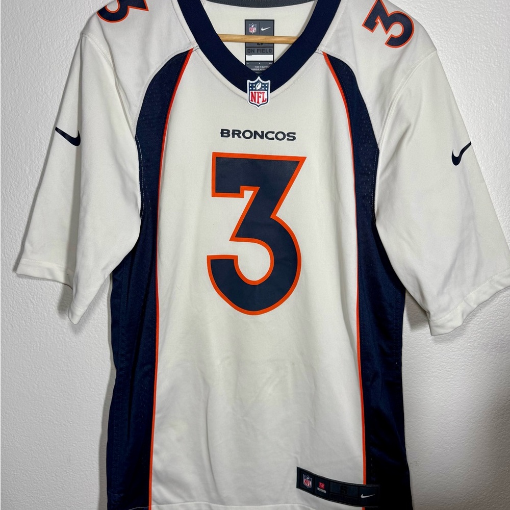 Nike On Field Denver Broncos Russell Wilson #3 Youth Jersey Small Embroidered